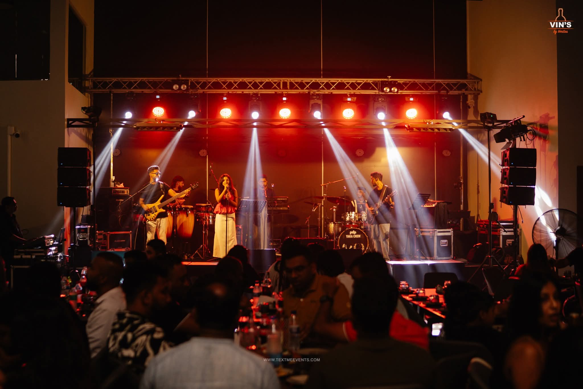 Festa by Vins - Vol 03 photo 1