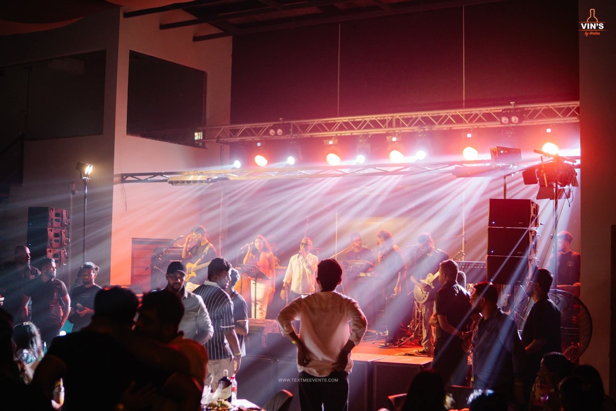Festa by Vins - Vol 03 photo 3